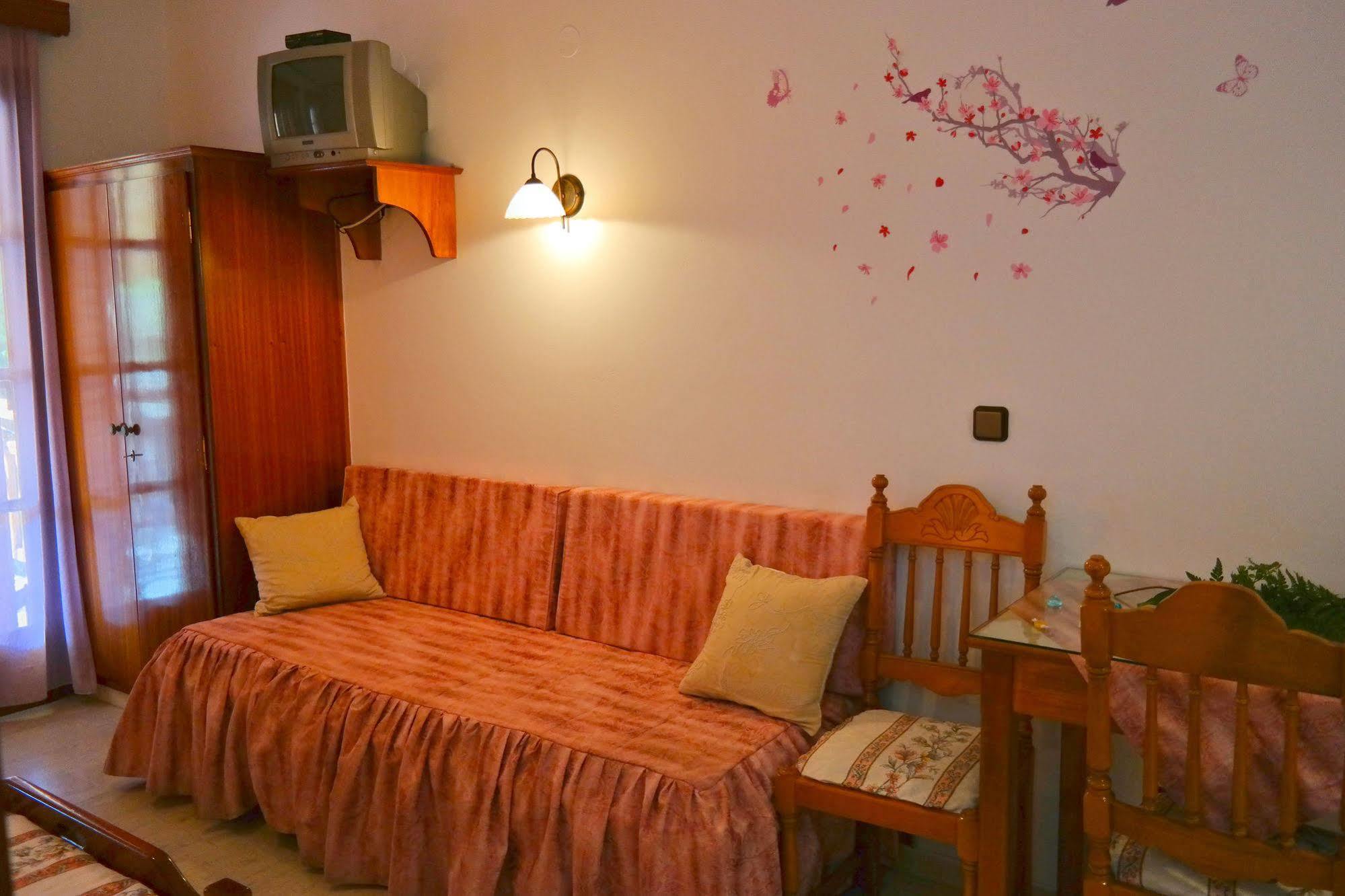 Golden Beach Studios Down Town Naxos City Bagian luar foto
