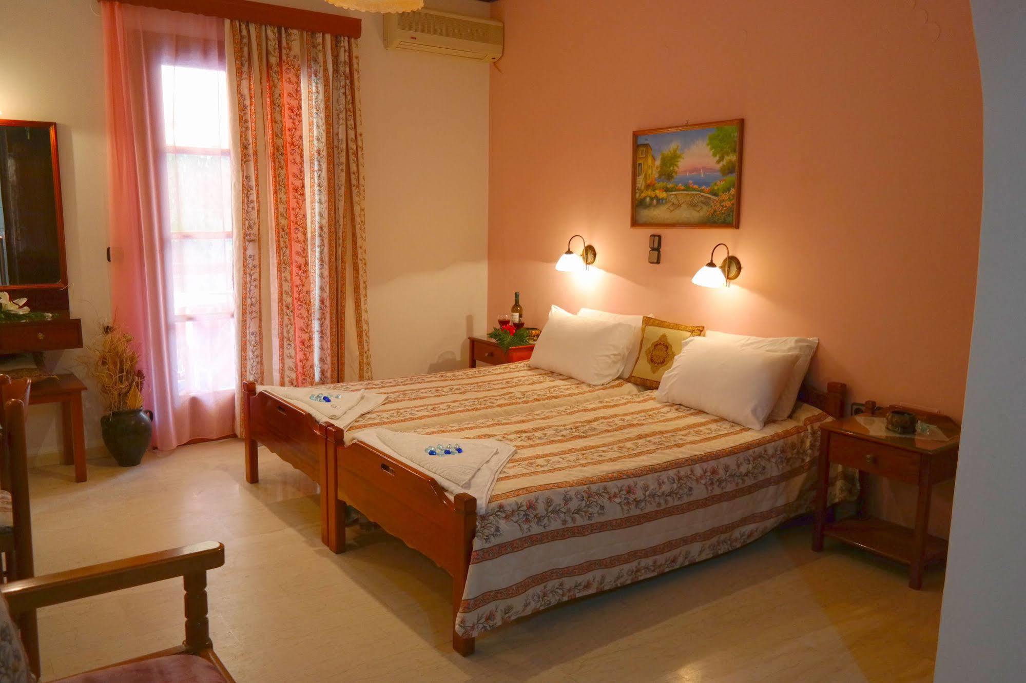 Golden Beach Studios Down Town Naxos City Bagian luar foto